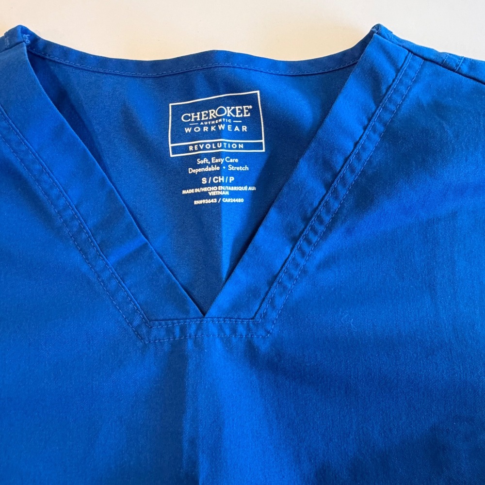 Lot of 6 Womens Scrub Tops Star Wars Greys Anatomy Cherokee Bundle S - Picture 5 of 12